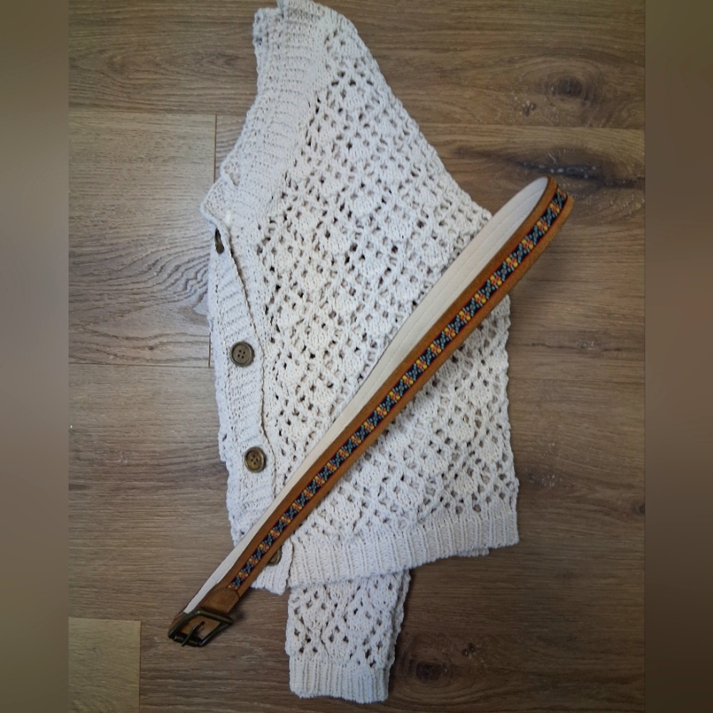 Artelier Cream Open-Knit Cardigan, Size Medium - Picture 8 of 8